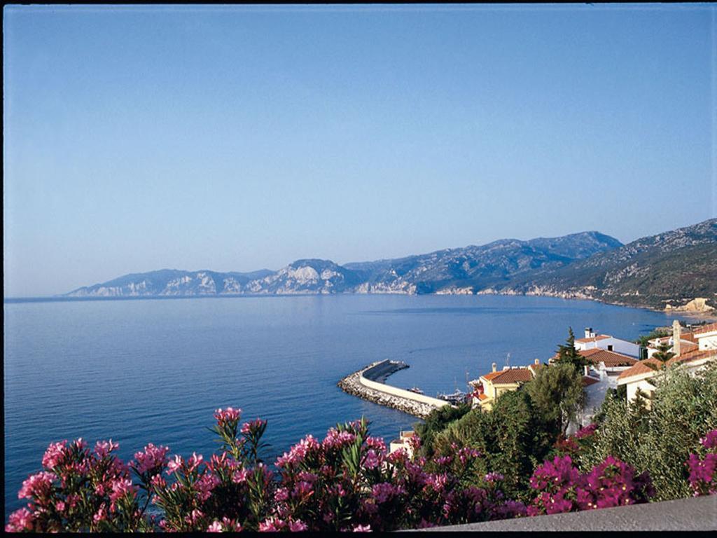 Hotel L'Oasi Cala Gonone Kültér fotó